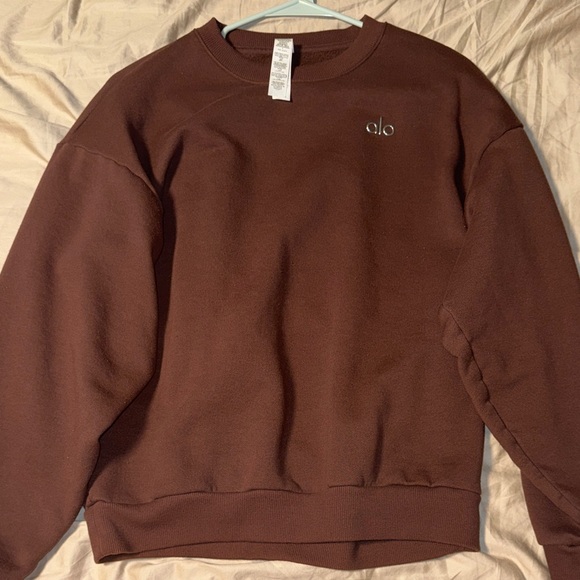 LIKE NEW ALO ACCOLADE CREW PULLOVER - Picture 1 of 3